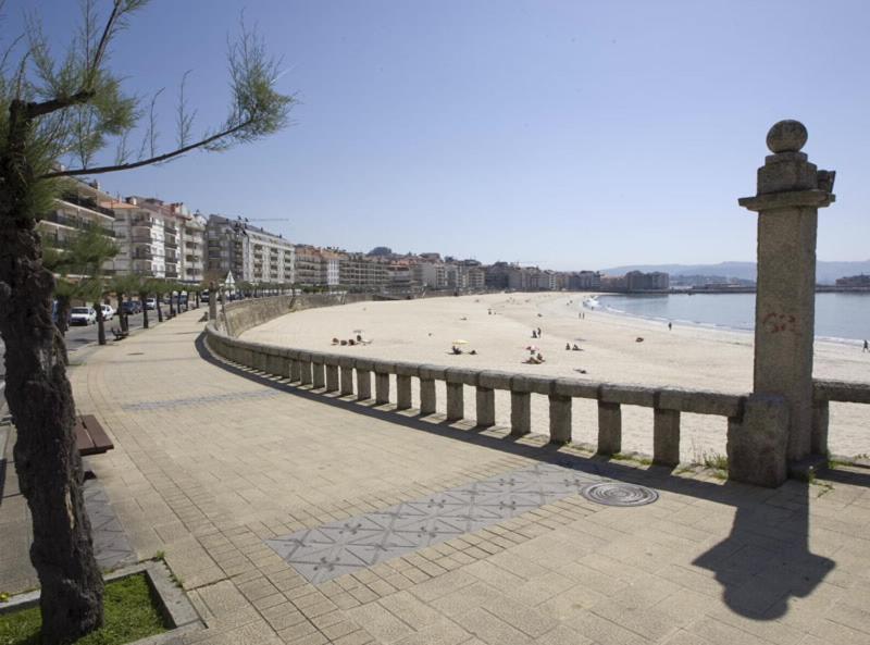 Bonito Apartamento En La Playa Санхенхо Экстерьер фото